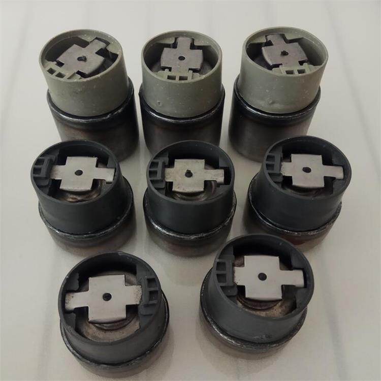 五金衝壓件生產廠家設計衝壓件（jiàn）結構時要做到哪幾點